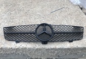 W219 рестайлинг решетка 1 полоса черная вся АМГ